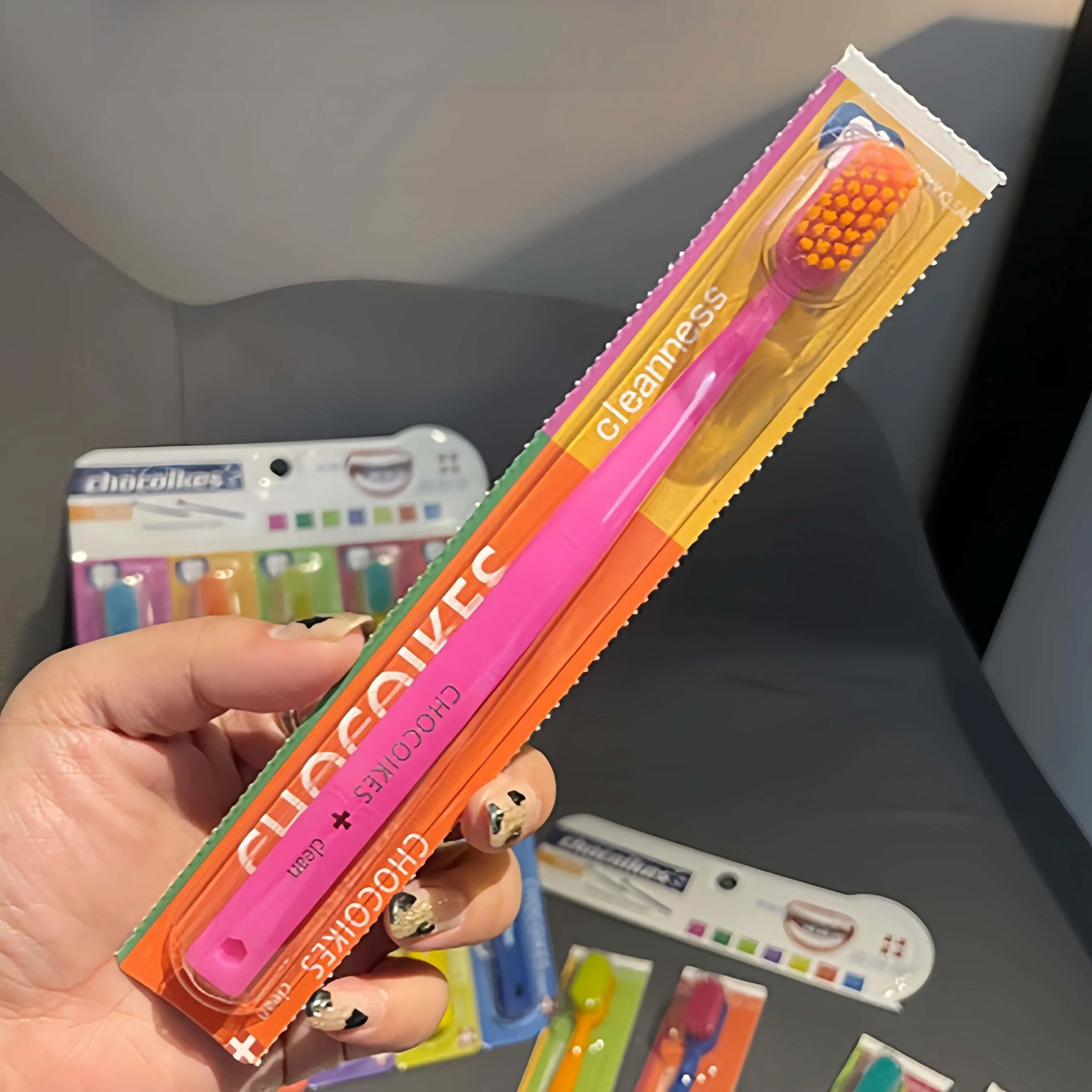 5 Packs of Chocolate Swiss Car - огляд і ціна Bamboo Toothbrush